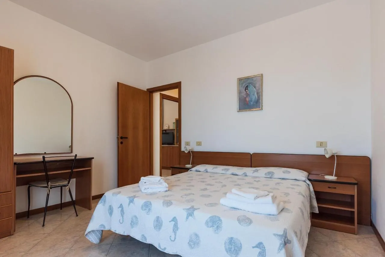 Residenza Nobel Appartamenti Rimini 0*,