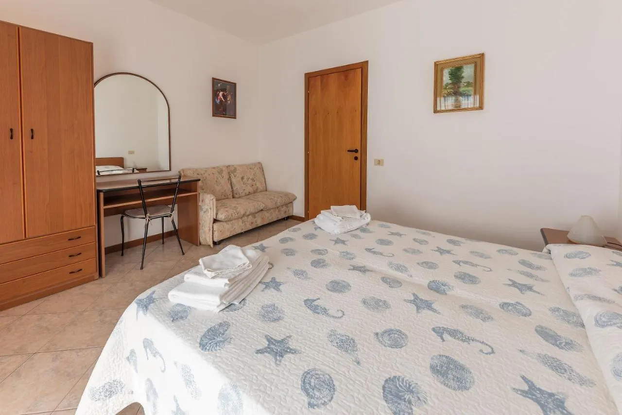 Residenza Nobel Appartamenti Rimini 0*,